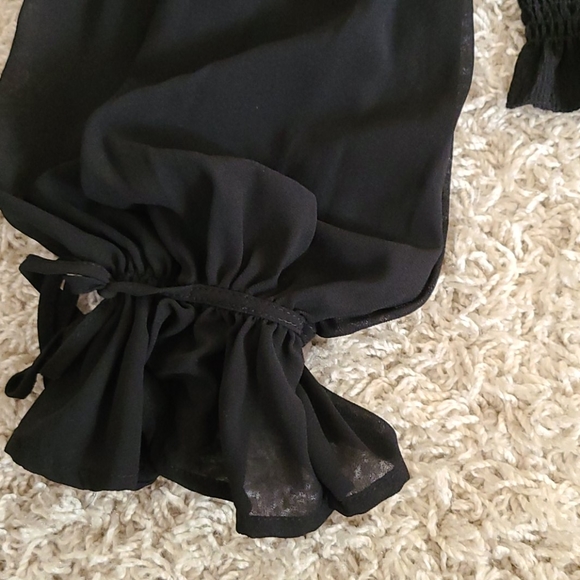 Sexy Allison top. Size M. - Picture 3 of 7